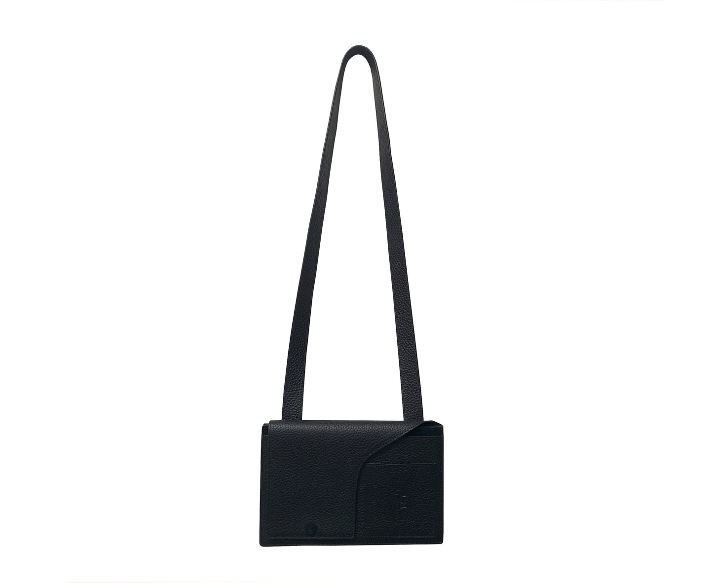BLACK ESSENTIALS BAG